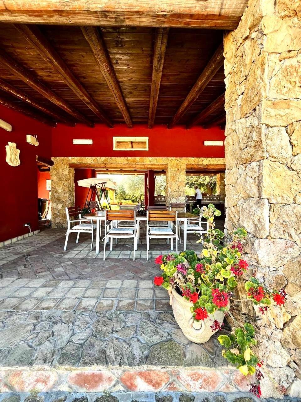 Case Di Loco Castro Agnone Bagni Exterior photo