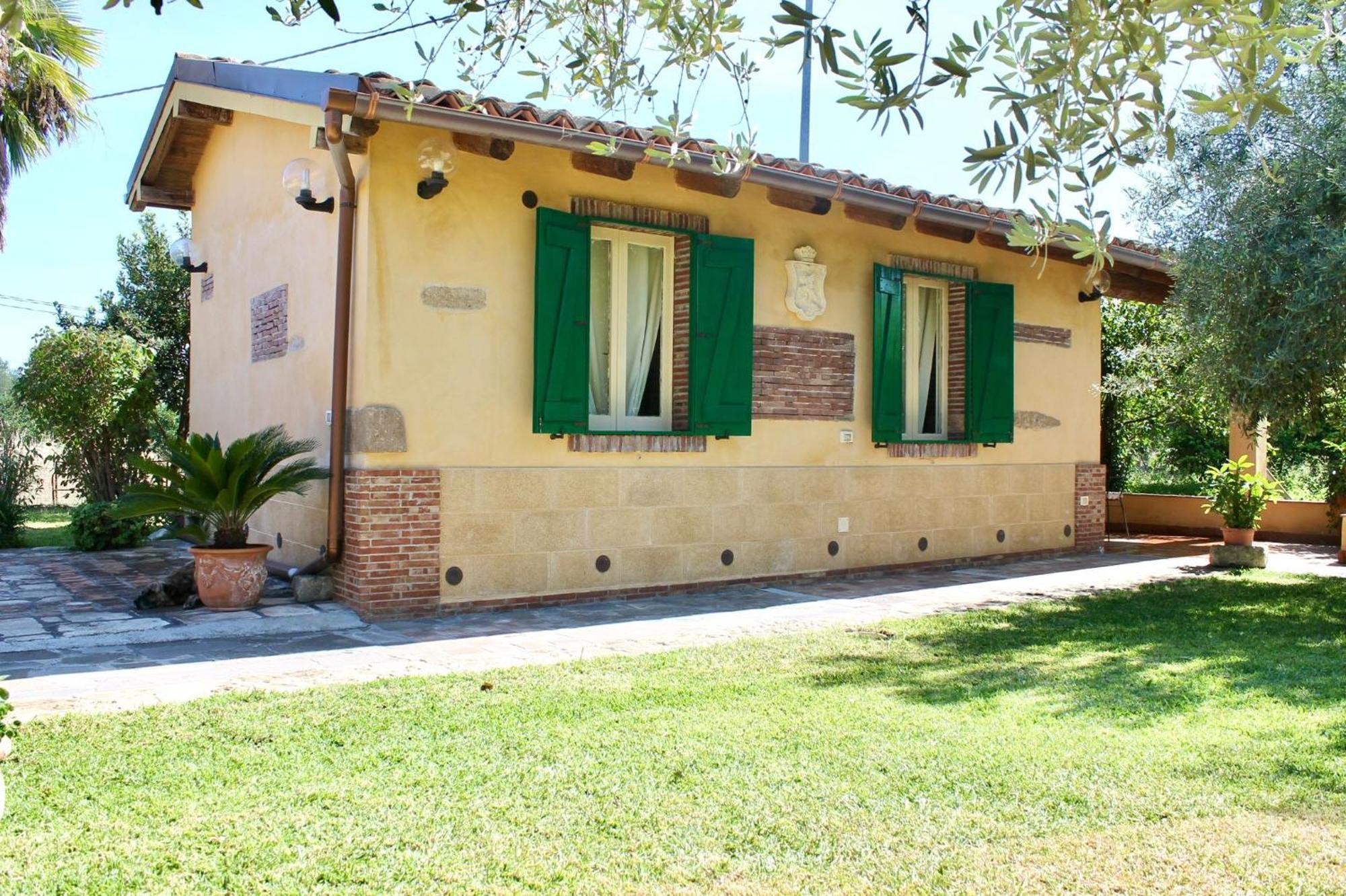 Case Di Loco Castro Agnone Bagni Exterior photo
